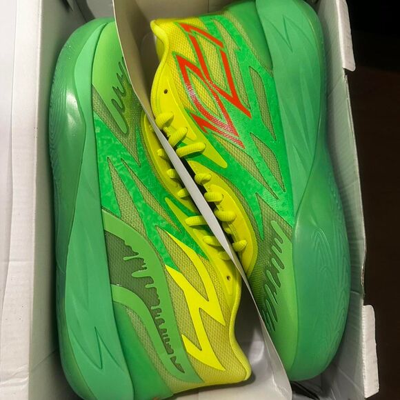 Puma Men's Puma M.e.l.o MB.02 xslime green-lime men’s sneakers multi Trainers - Picture 2 of 8